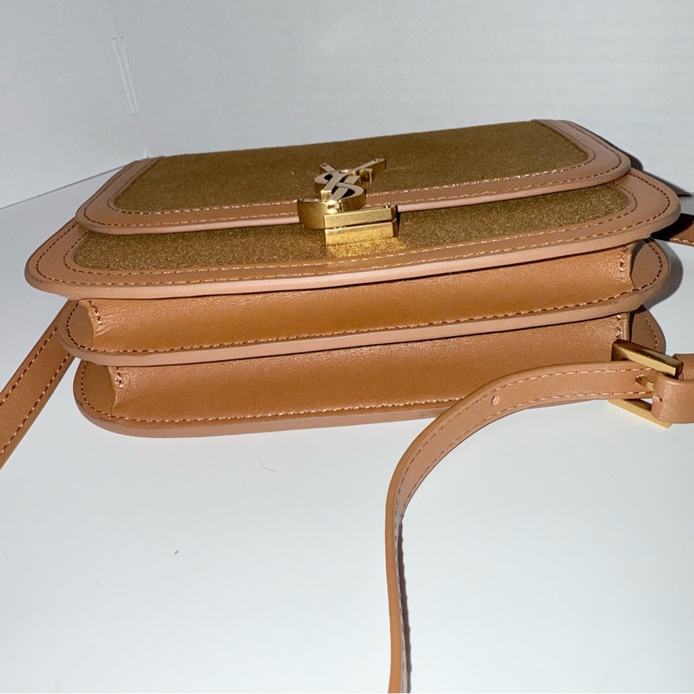 YSL tan leather designer luxury crossbody bag with golf hardware & letter lock - Picture 6 of 9